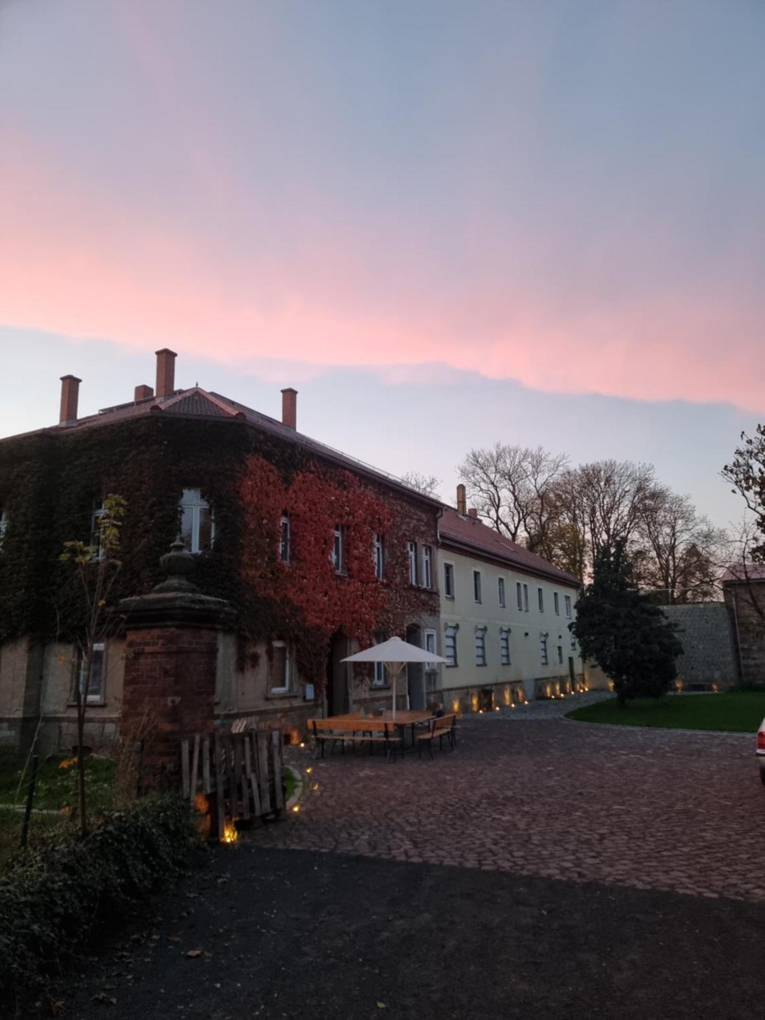 Loft Apartment Mit Grosser Badewanne B Mugeln Zewnętrze zdjęcie
